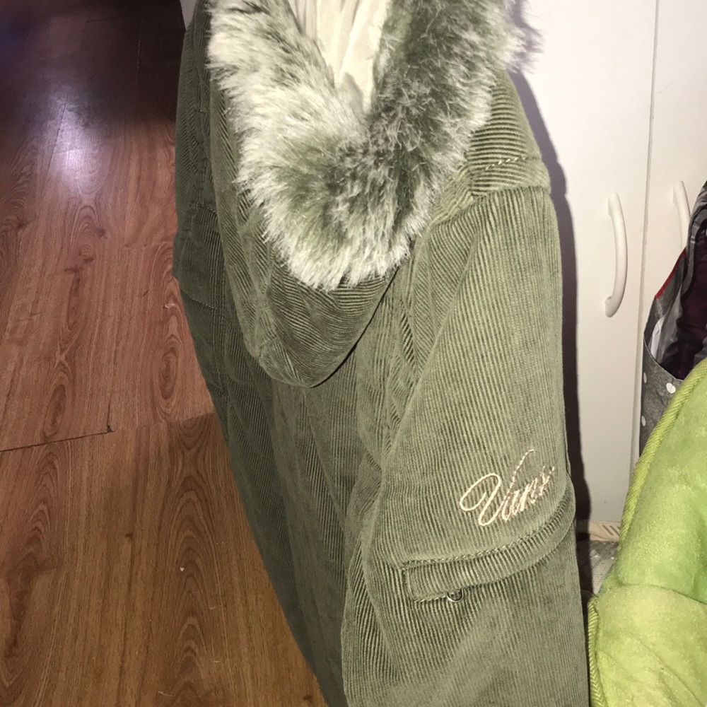 Jacket - Picture 2 of 4